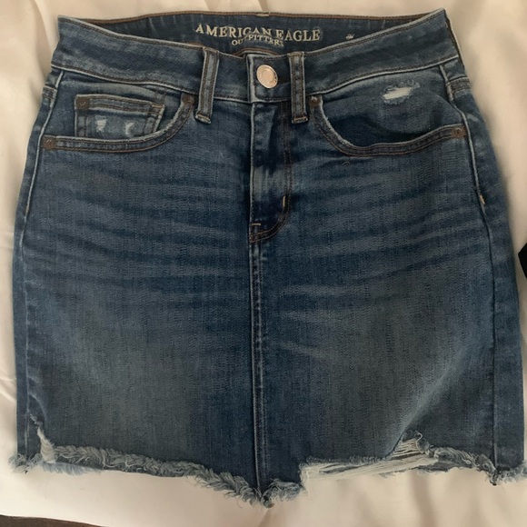 American Eagle Jean Skirt - Picture 1 of 3